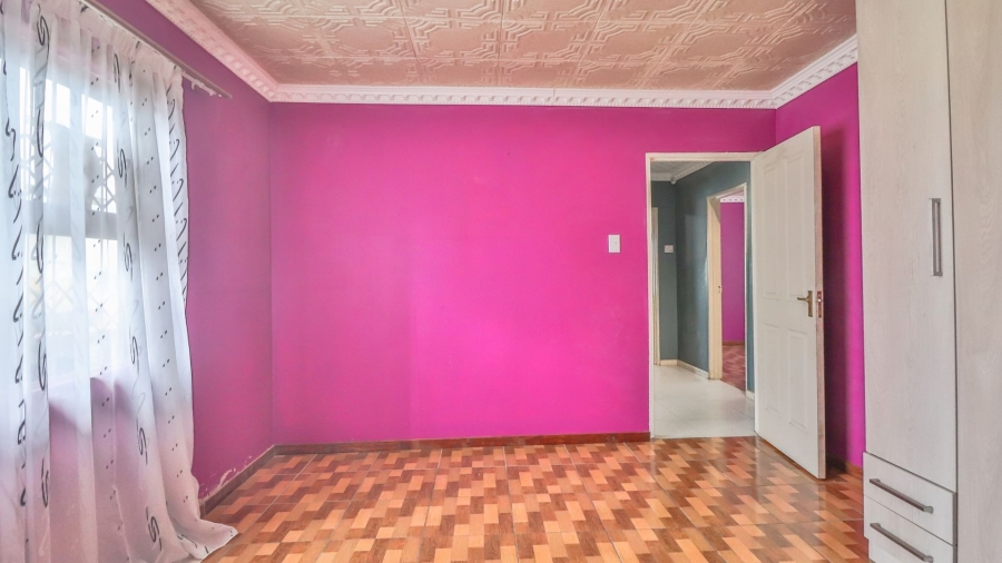 4 Bedroom Property for Sale in Amalinda Eastern Cape